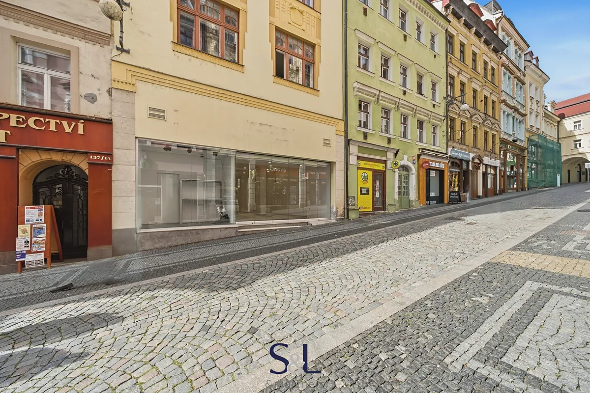 Pronájem obchodního prostoru 339 m²